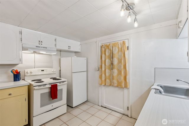 1347 N Pear Street NE, Olympia, WA 98506