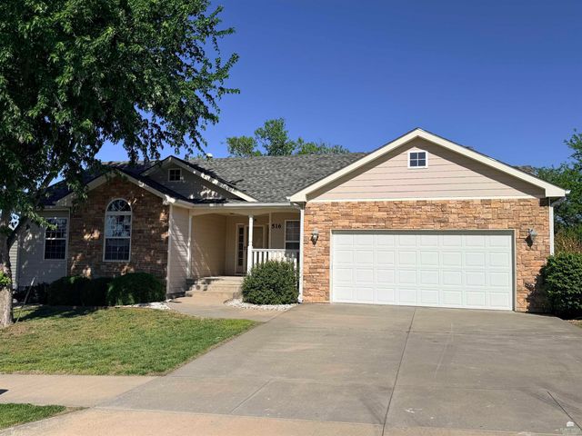 516 Harland Drive, Manhattan, KS 66503