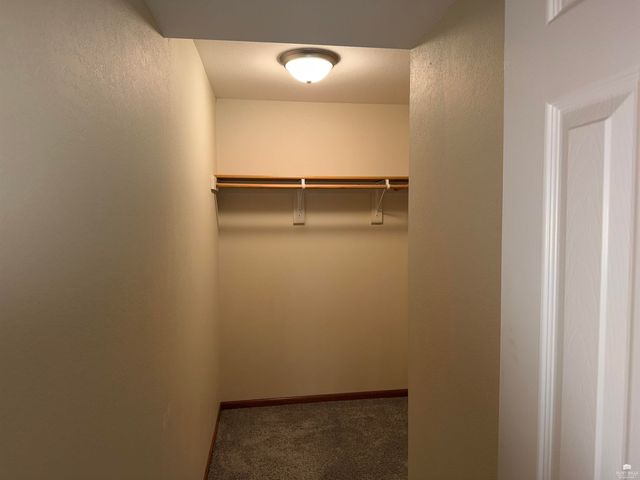 516 Harland Drive, Manhattan, KS 66503