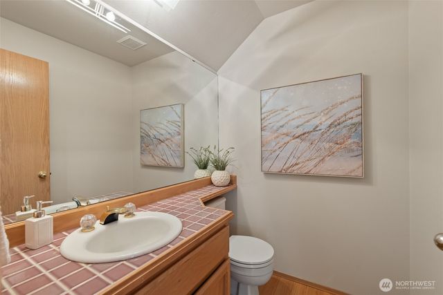 25542 SE 41st Court, Sammamish, WA 98029