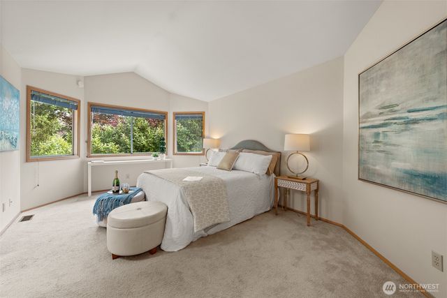 25542 SE 41st Court, Sammamish, WA 98029