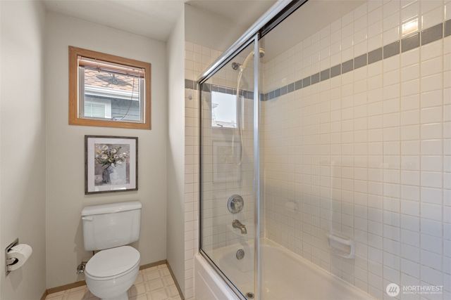 25542 SE 41st Court, Sammamish, WA 98029