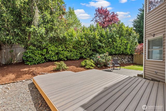 25542 SE 41st Court, Sammamish, WA 98029