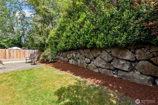 25542 SE 41st Court, Sammamish, WA 98029