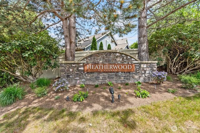 25542 SE 41st Court, Sammamish, WA 98029