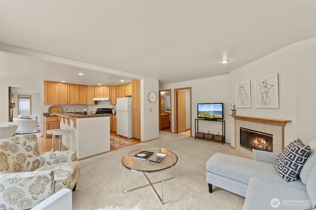 25542 SE 41st Court, Sammamish, WA 98029