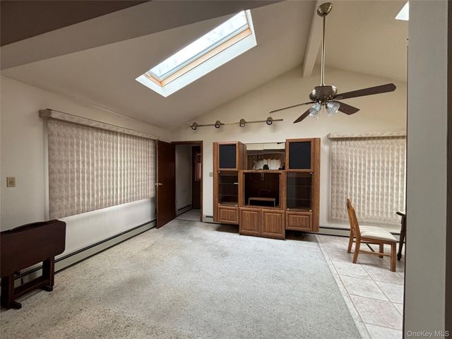 660 Hewlett Street, Franklin Square, NY 11010