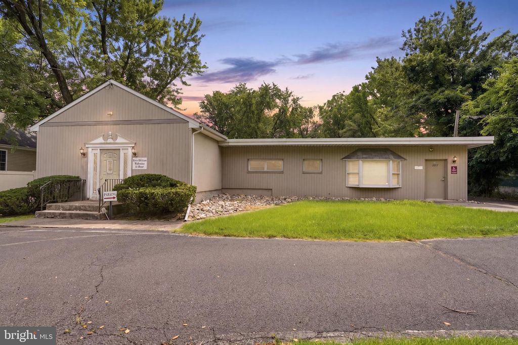 3157 MECHANICSVILLE RD, BENSALEM, PA 19020 — exterior