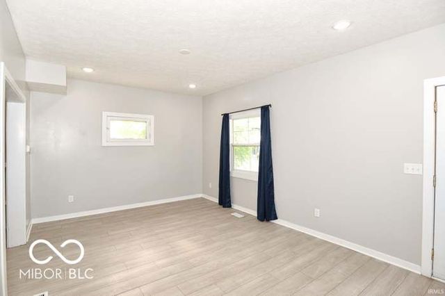 4110 E 10th Street, Indianapolis, IN 46201