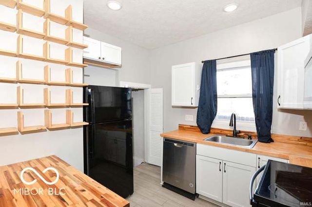 4110 E 10th Street, Indianapolis, IN 46201