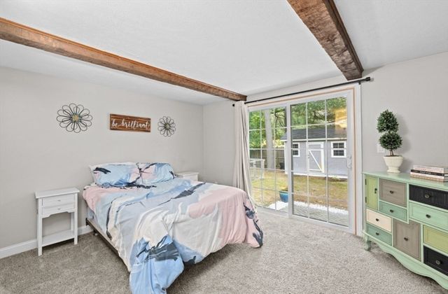 36 Mayflower St, Kingston, MA 02364