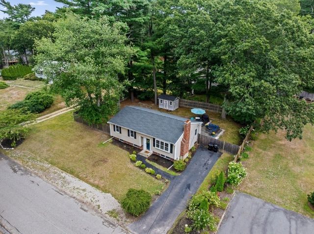 36 Mayflower St, Kingston, MA 02364