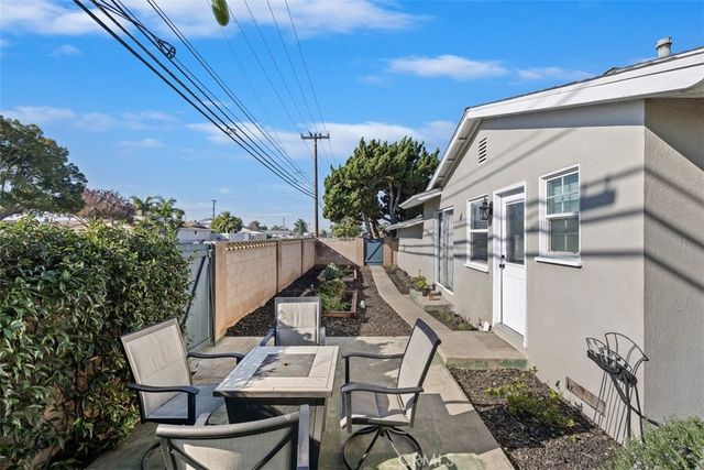 13472 Iowa Street, Westminster, CA 92683