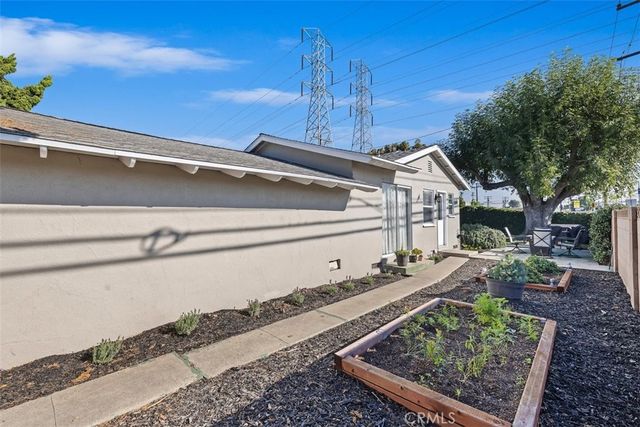 13472 Iowa Street, Westminster, CA 92683
