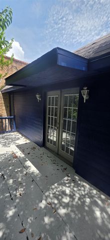 10219 S Gessner Road, Houston, TX 77071