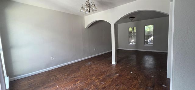 10219 S Gessner Road, Houston, TX 77071