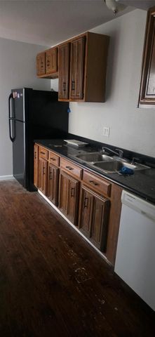 10219 S Gessner Road, Houston, TX 77071