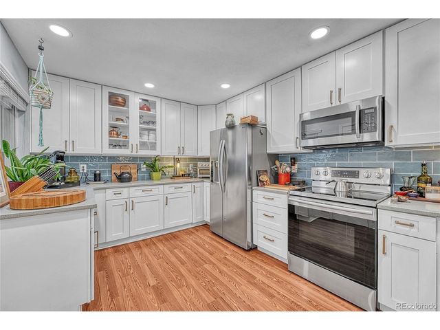 2220 E Geddes Ave F, Centennial, CO 80122