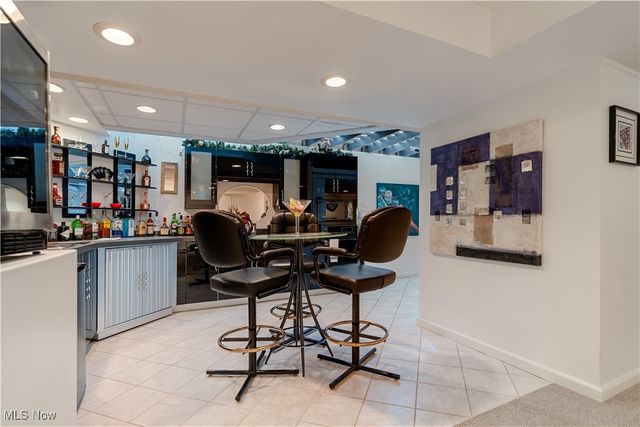 2711 S Cleveland Massillon Road, Norton, OH 44203