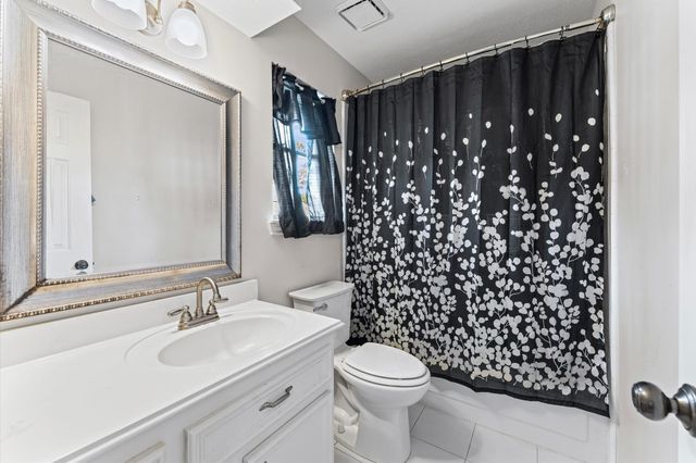 3122 Mission Grove Drive, Houston, TX 77068