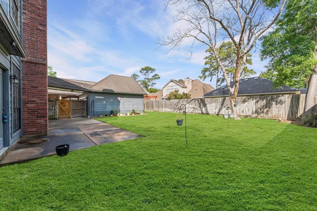 3122 Mission Grove Drive, Houston, TX 77068