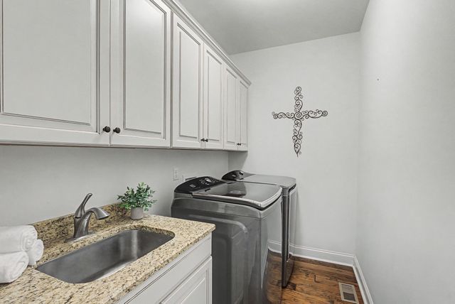 9031 Clovercroft Preserve Dr, Franklin, TN 37067