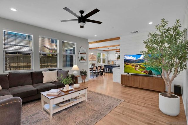983 Thermal Ave, San Diego, CA 92154