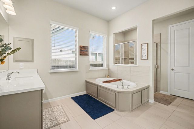 4917 Harbor Brooks Lane, League City, TX 77573