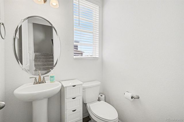 10 N Trussville Street, Aurora, CO 80018