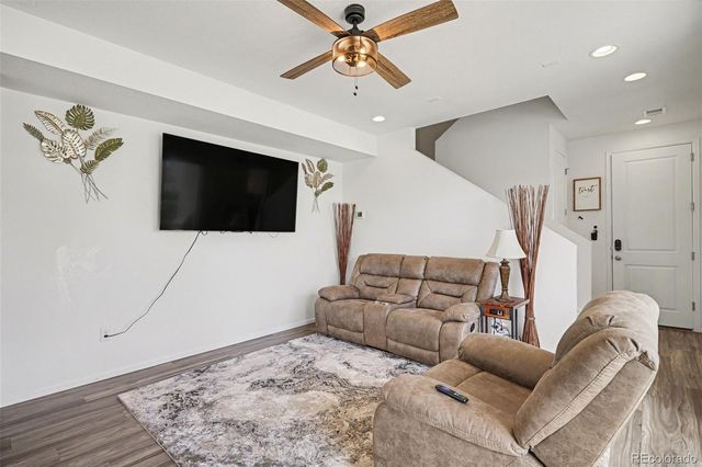 10 N Trussville Street, Aurora, CO 80018