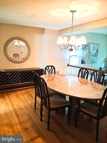 6597 BERMUDA GREEN CT, Alexandria, VA 22312