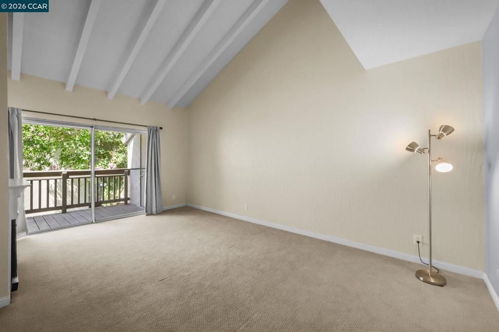 Image 10 of property listing at 2562 Walnut Blvd 68, Walnut Creek, CA 94596