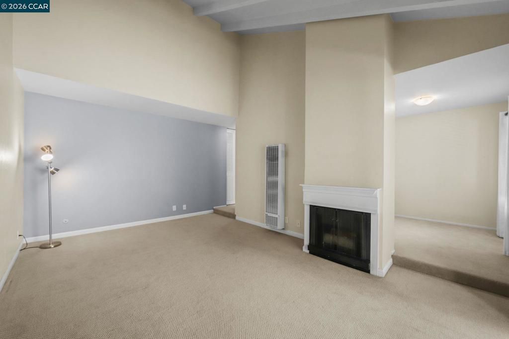 Image 11 of property listing at 2562 Walnut Blvd 68, Walnut Creek, CA 94596