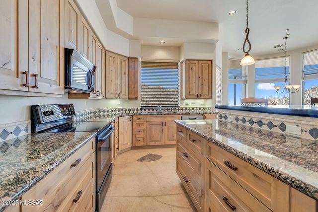 14880 N Sonora Vista Canyon Place, Marana, AZ 85658