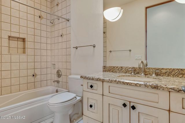 14880 N Sonora Vista Canyon Place, Marana, AZ 85658