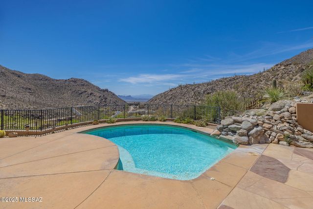 14880 N Sonora Vista Canyon Place, Marana, AZ 85658