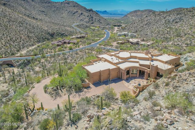 14880 N Sonora Vista Canyon Place, Marana, AZ 85658