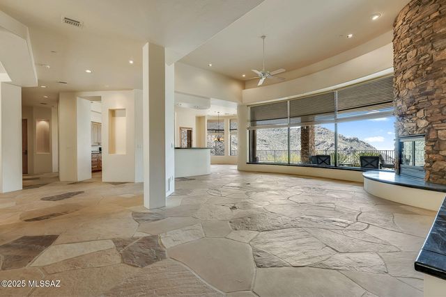 14880 N Sonora Vista Canyon Place, Marana, AZ 85658