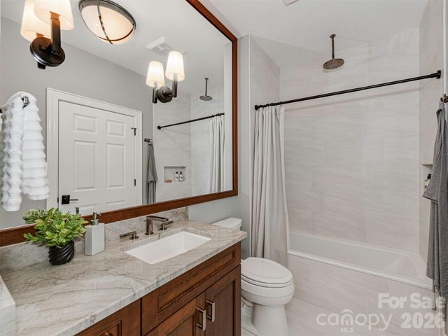 1127 Park West Drive, Charlotte, NC 28209