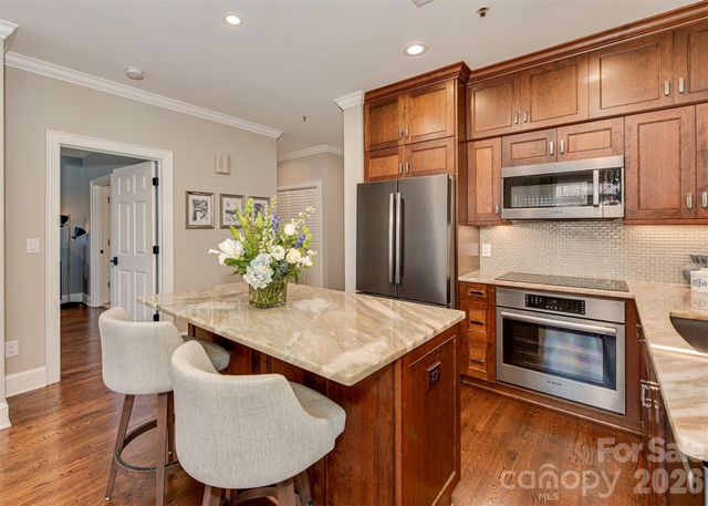 1127 Park West Drive, Charlotte, NC 28209