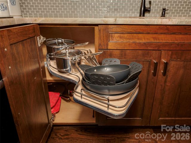 1127 Park West Drive, Charlotte, NC 28209