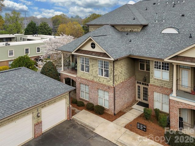 1127 Park West Drive, Charlotte, NC 28209