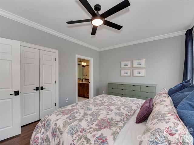 1127 Park West Drive, Charlotte, NC 28209