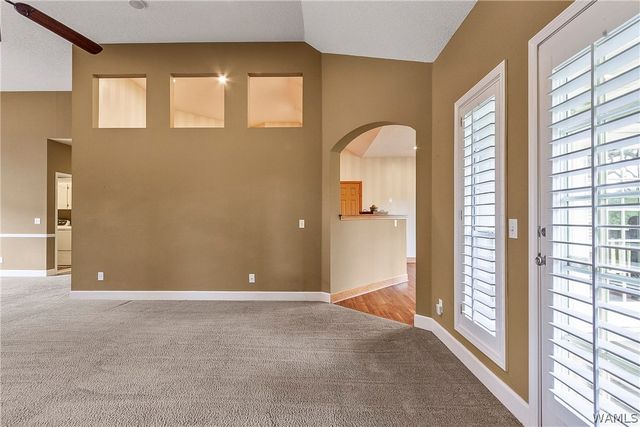 6208 Championship Dr, Tuscaloosa, AL 35405