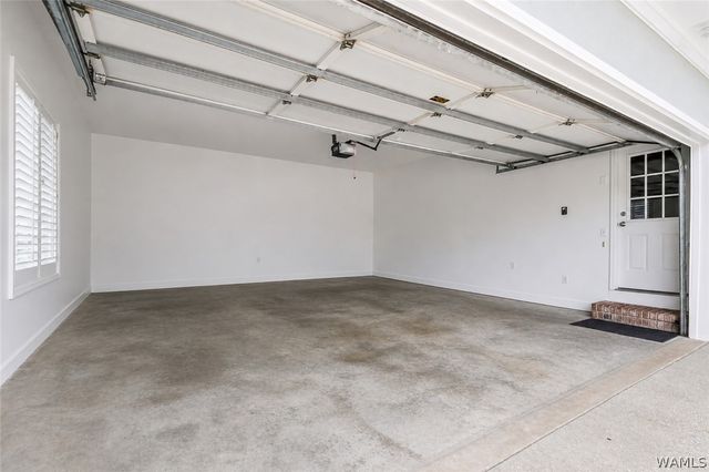 6208 Championship Dr, Tuscaloosa, AL 35405