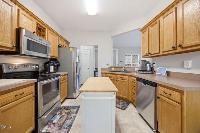 356 Cokesbury Park Lane, Fuquay Varina, NC 27526
