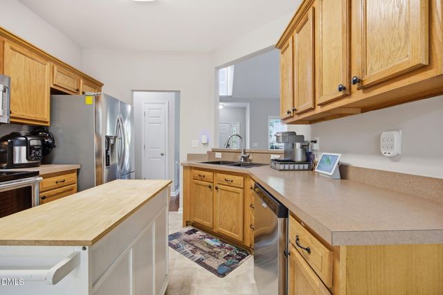 356 Cokesbury Park Lane, Fuquay Varina, NC 27526