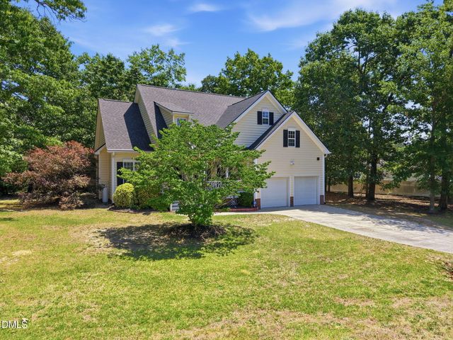 356 Cokesbury Park Lane, Fuquay Varina, NC 27526