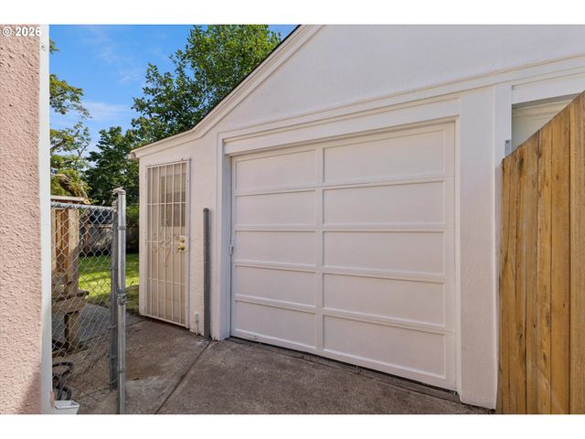1450 Se PALM St, Portland, OR 97214