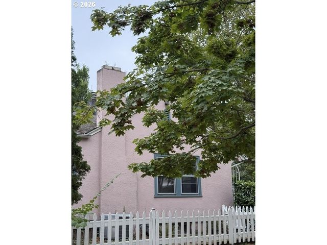 1450 Se PALM St, Portland, OR 97214